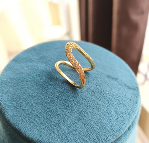 filter: 0; fileterIntensity: 0.0; filterMask: 0; captureOrientation: 90;
algolist: 0;
multi-frame: 1;
brp_mask:0;
brp_del_th:null;
brp_del_sen:null;
delta:null;
module: photo;hw-remosaic: false;touch: (0.5019048, 0.5007143);sceneMode: 4;cct_value: 0;AI_Scene: (-1, -1);aec_lux: 0.0;aec_lux_index: 0;albedo:  ;confidence:  ;motionLevel: -1;weatherinfo: weather?null, icon:null, weatherInfo:100;temperature: 44;